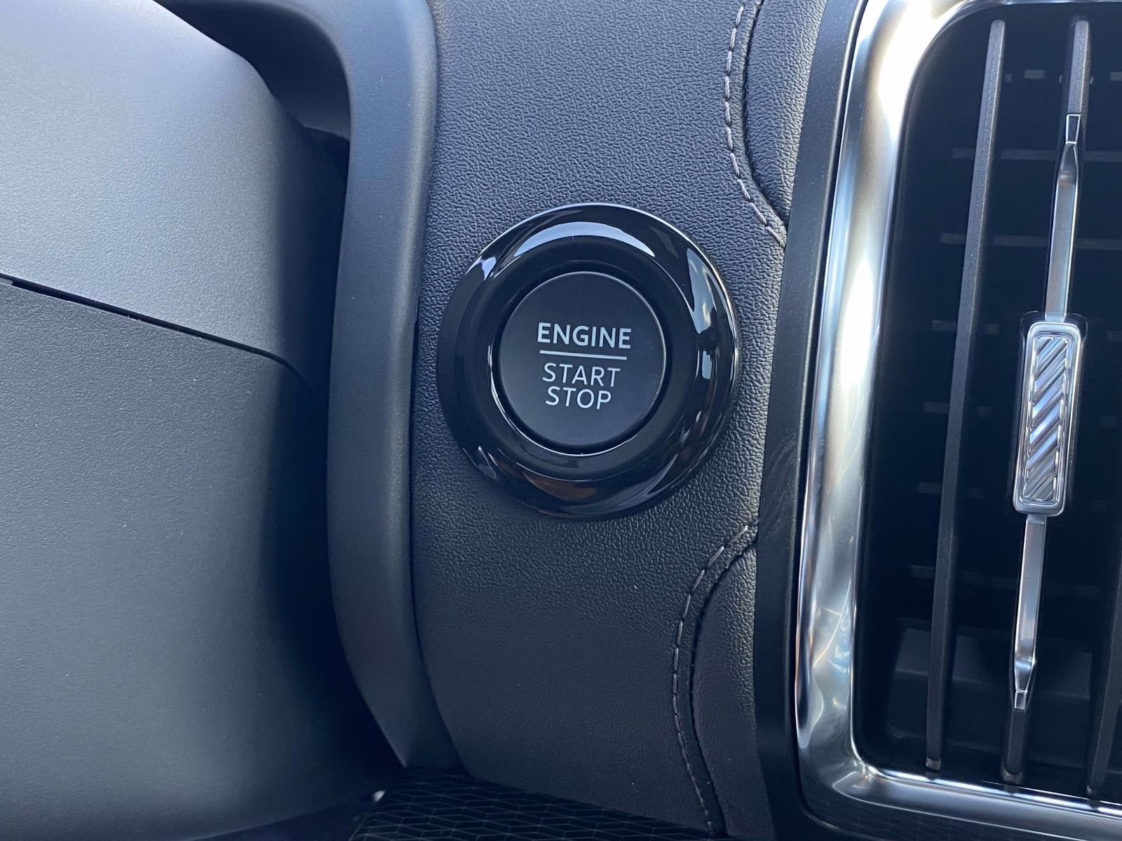 2025 Gray Metallic Ford Expedition Max Platinum 4X4 SUV