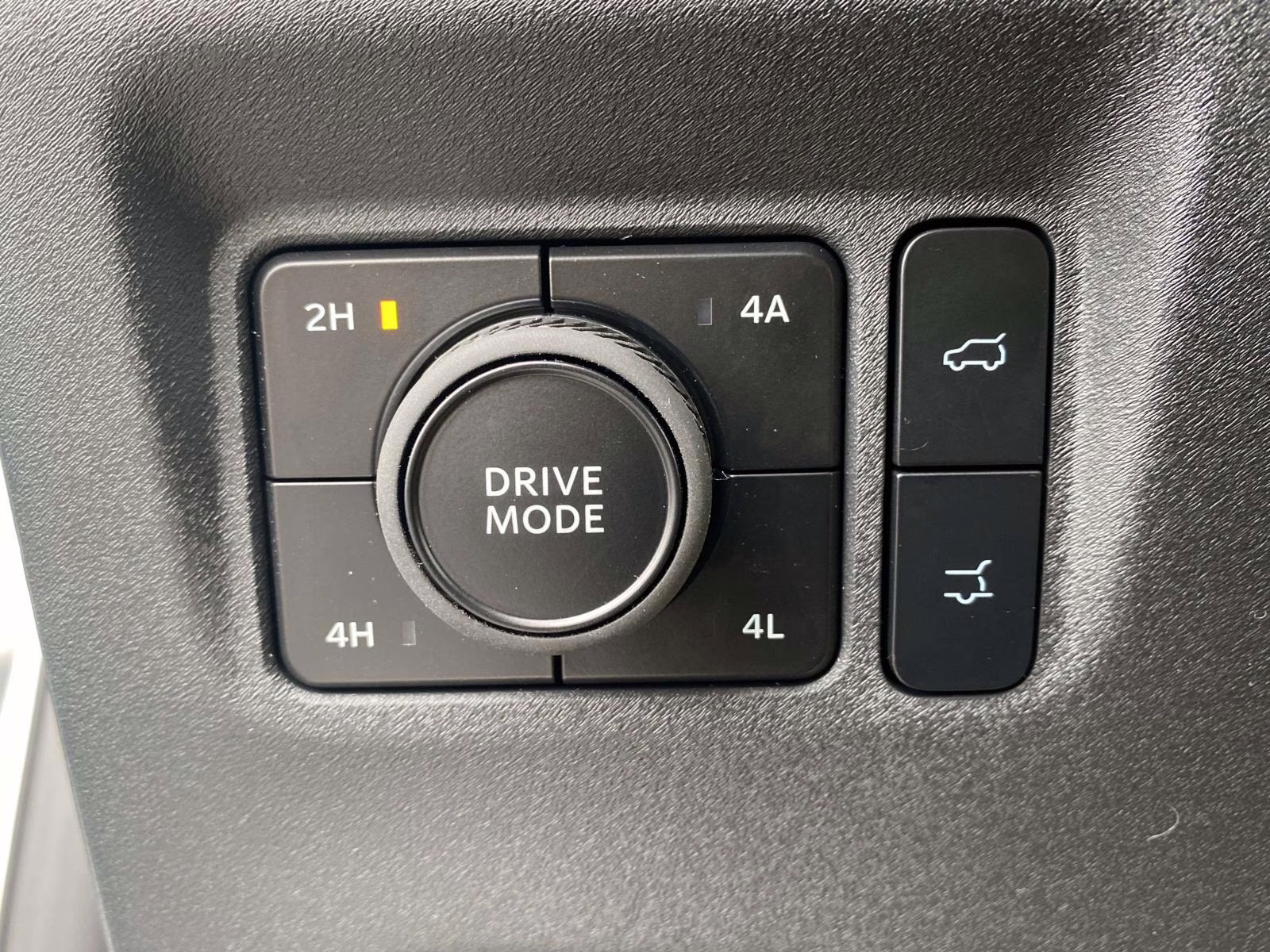 2026 White Metallic Ford Expedition Max Platinum 4X4 SUV