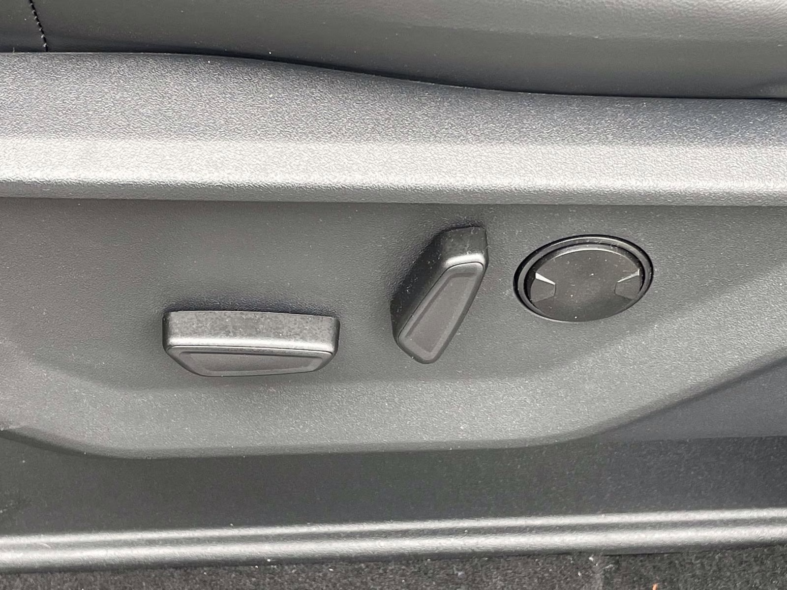 2026 Space Silver Metallic Ford Expedition Platinum 4X4 SUV