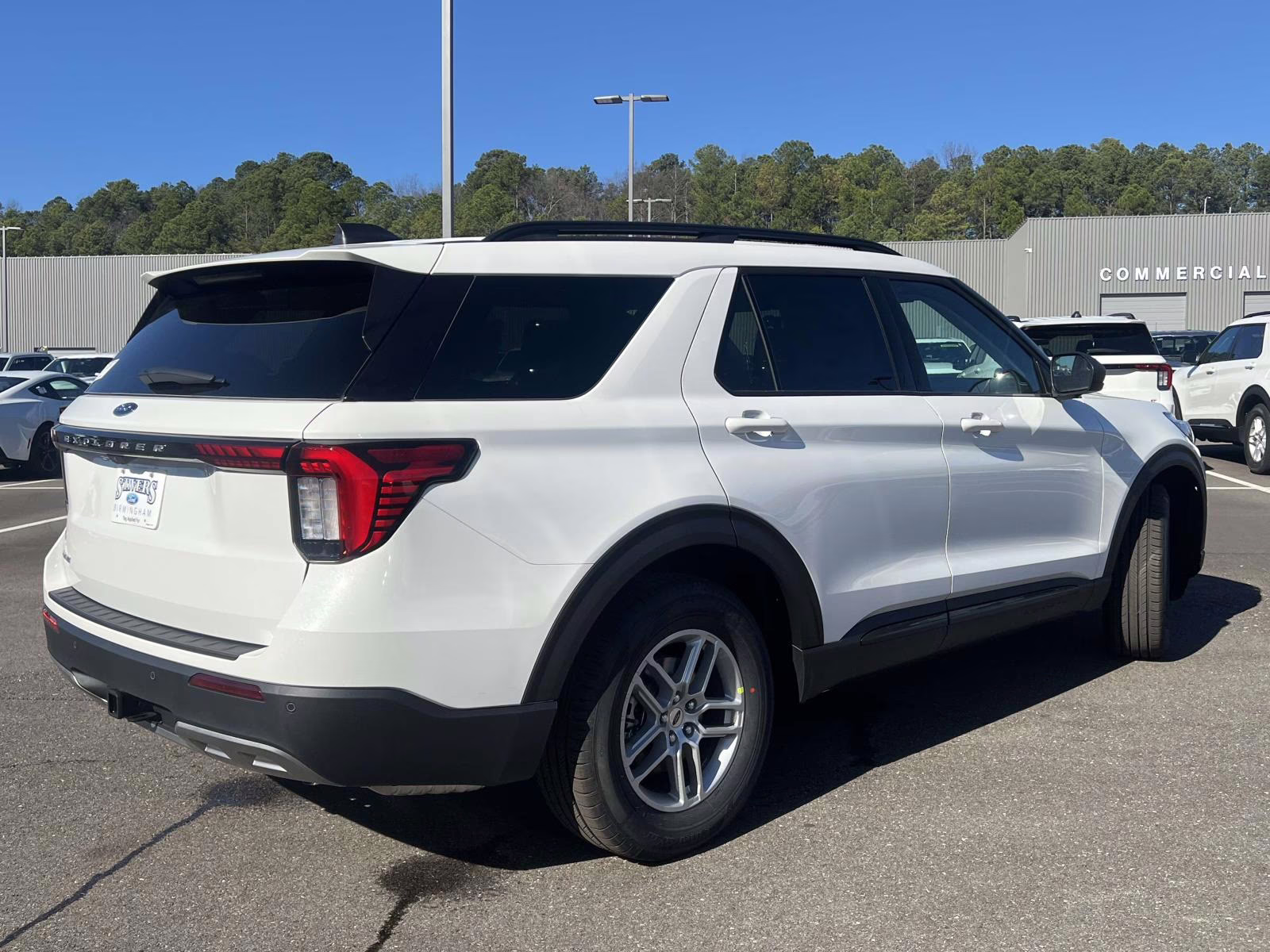 2026 Star White Metallic Tri-Coat Ford Explorer Active RWD SUV