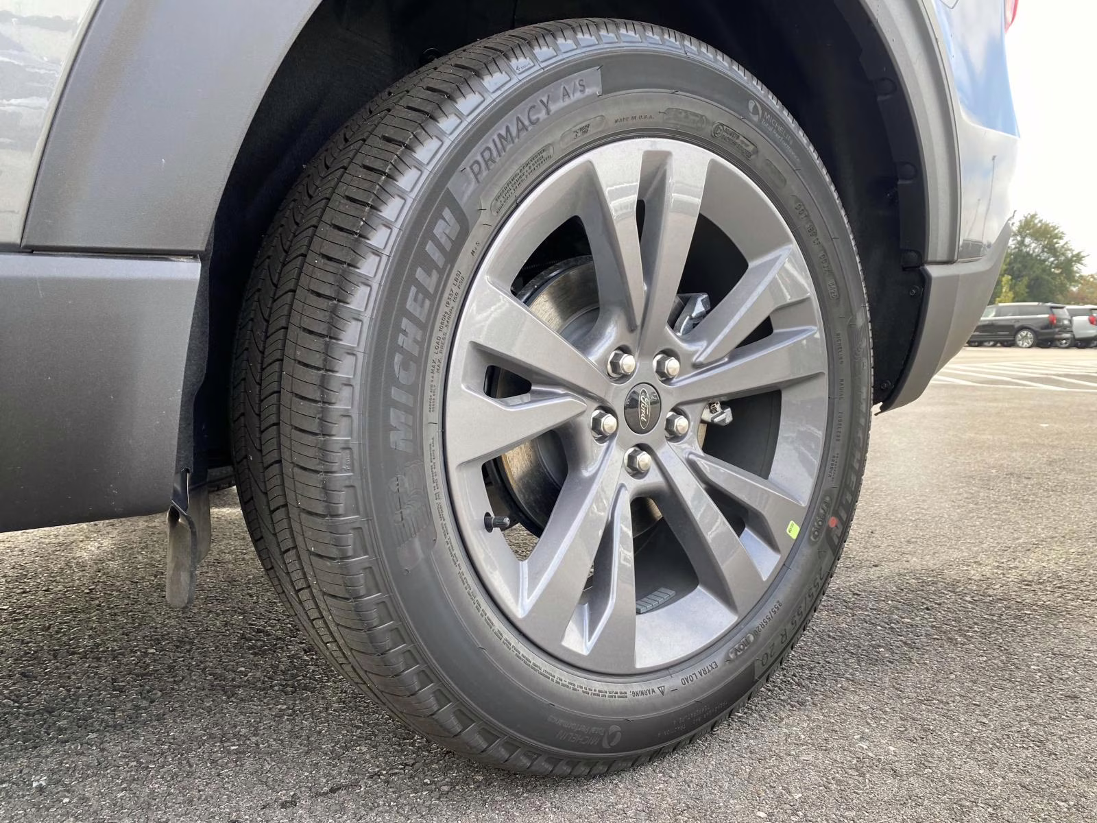 2026 Gray Metallic Ford Explorer Active 4X4 SUV