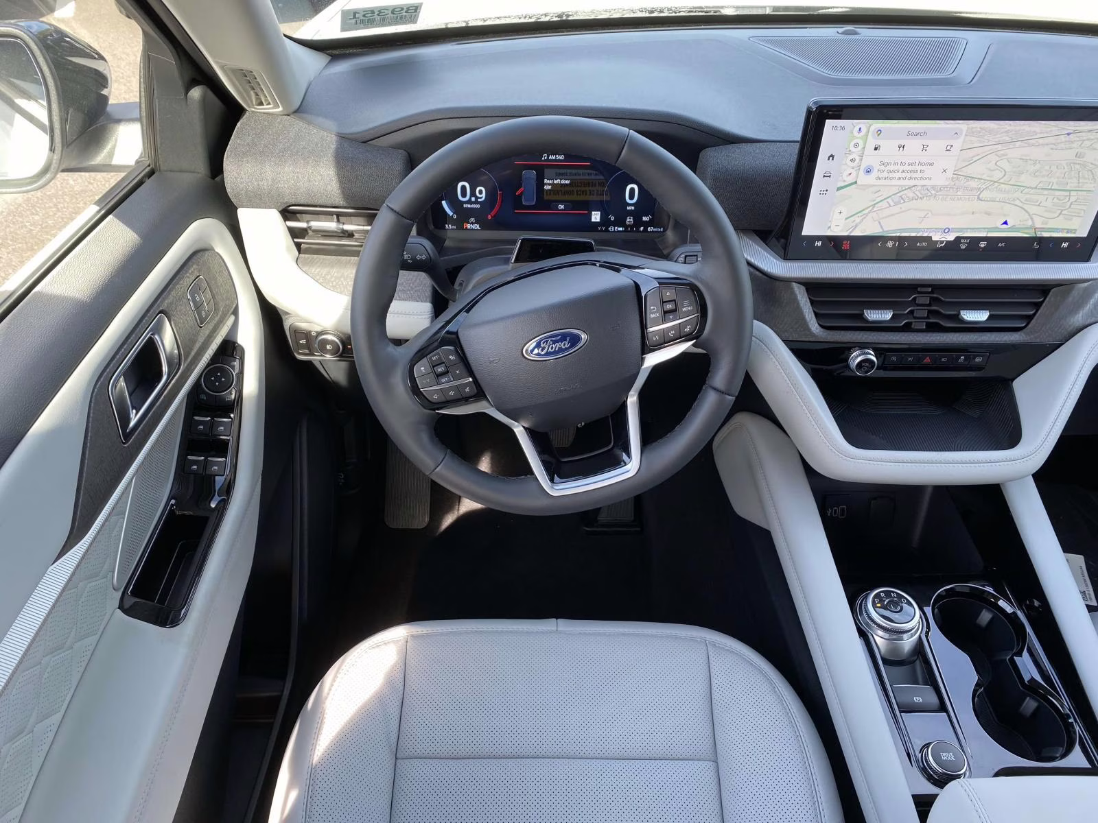 2026 White Metallic Ford Explorer Platinum 4X4 SUV