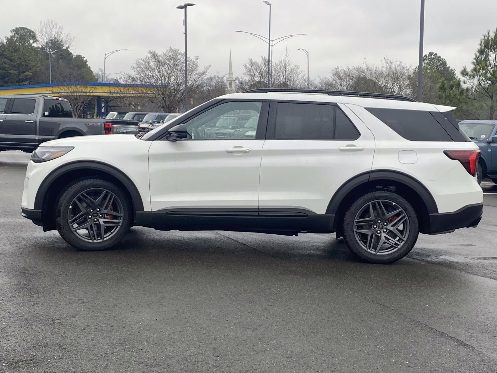 2026 White Metallic Ford Explorer ST 4X4 SUV