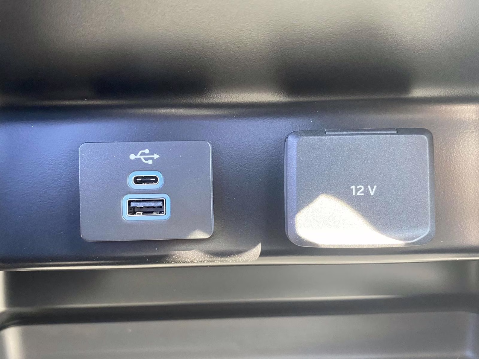 2026 Avalanche Ford Super Duty F-250 SRW XL 4X4 Truck