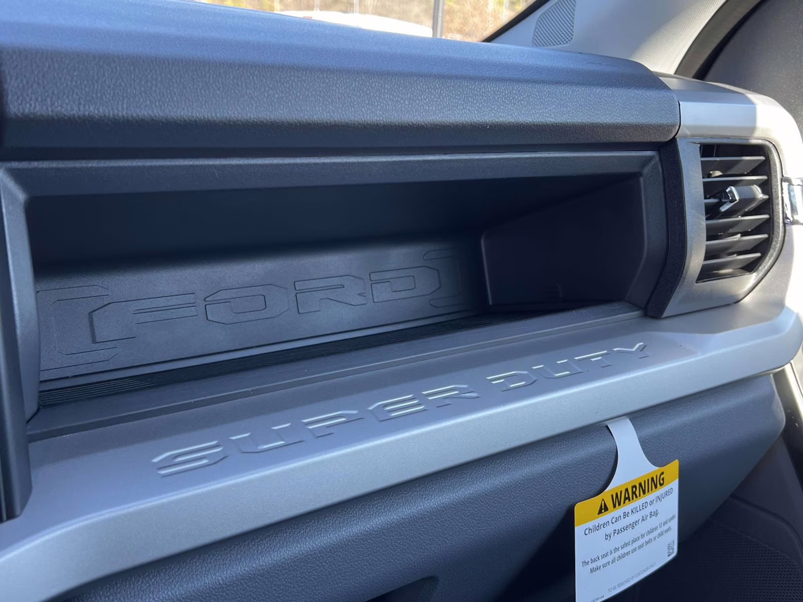 2026 Avalanche Ford Super Duty F-250 SRW XL 4X4 Truck