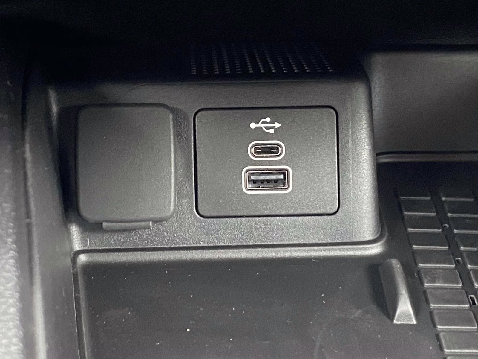 2026 Gray Metallic Ford Super Duty F-250 SRW XL 4X4 Truck