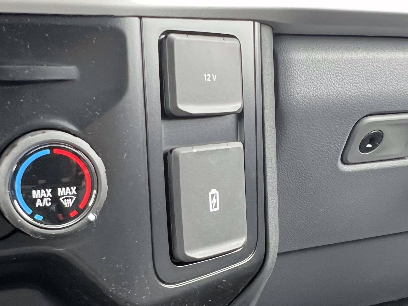 2026 Black Metallic Ford Super Duty F-250 SRW XL 4X4 Truck