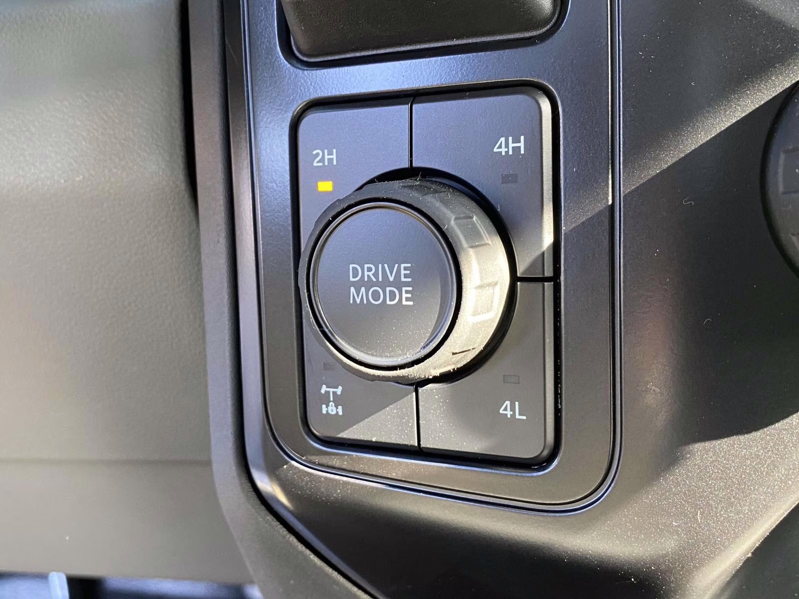 2026 Oxford White Ford Super Duty F-250 SRW XL RWD Truck