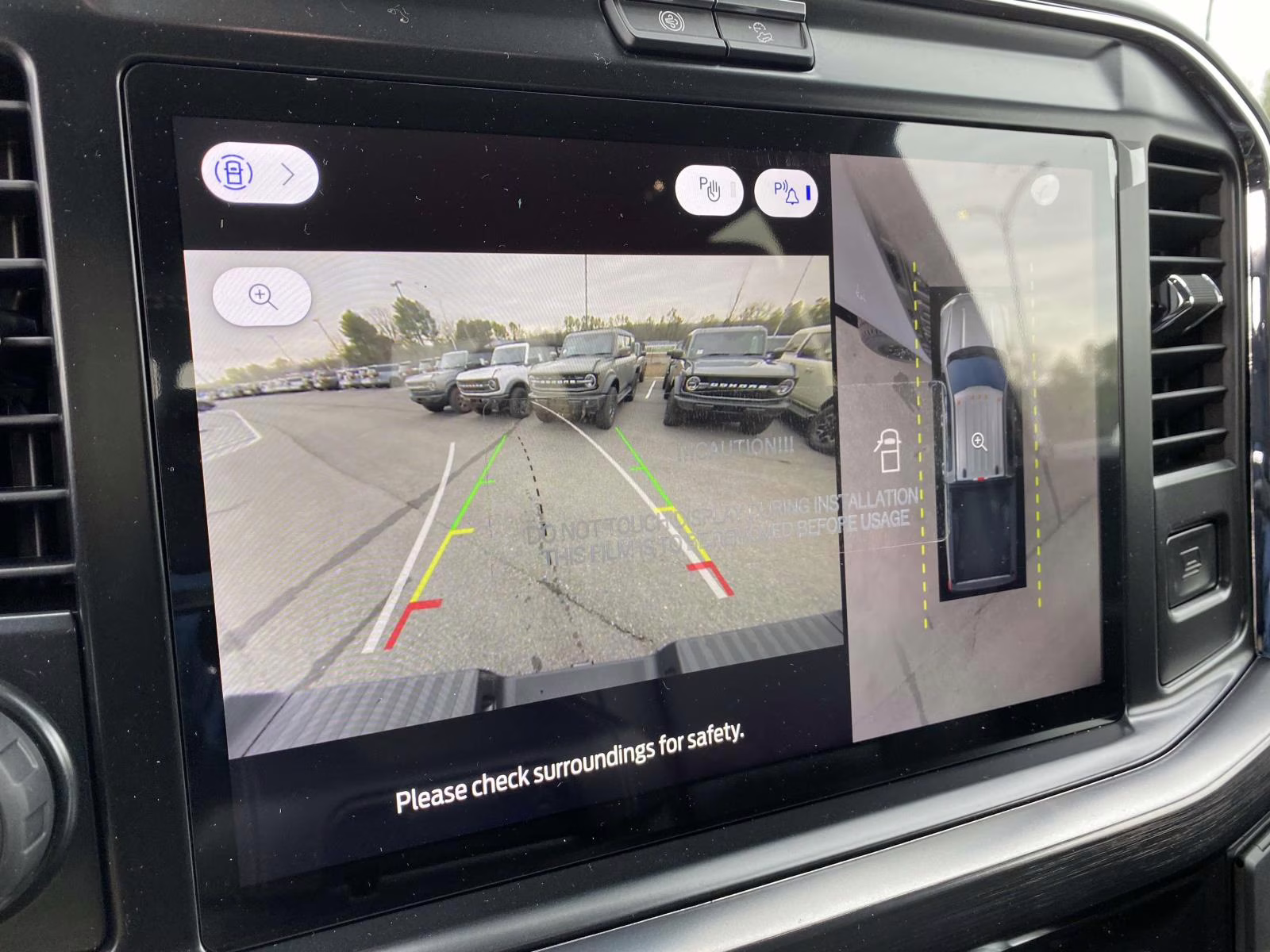 2026 Glacier Gray Metallic Tri-Coat Ford Super Duty F-250 SRW Lariat 4X4 Truck