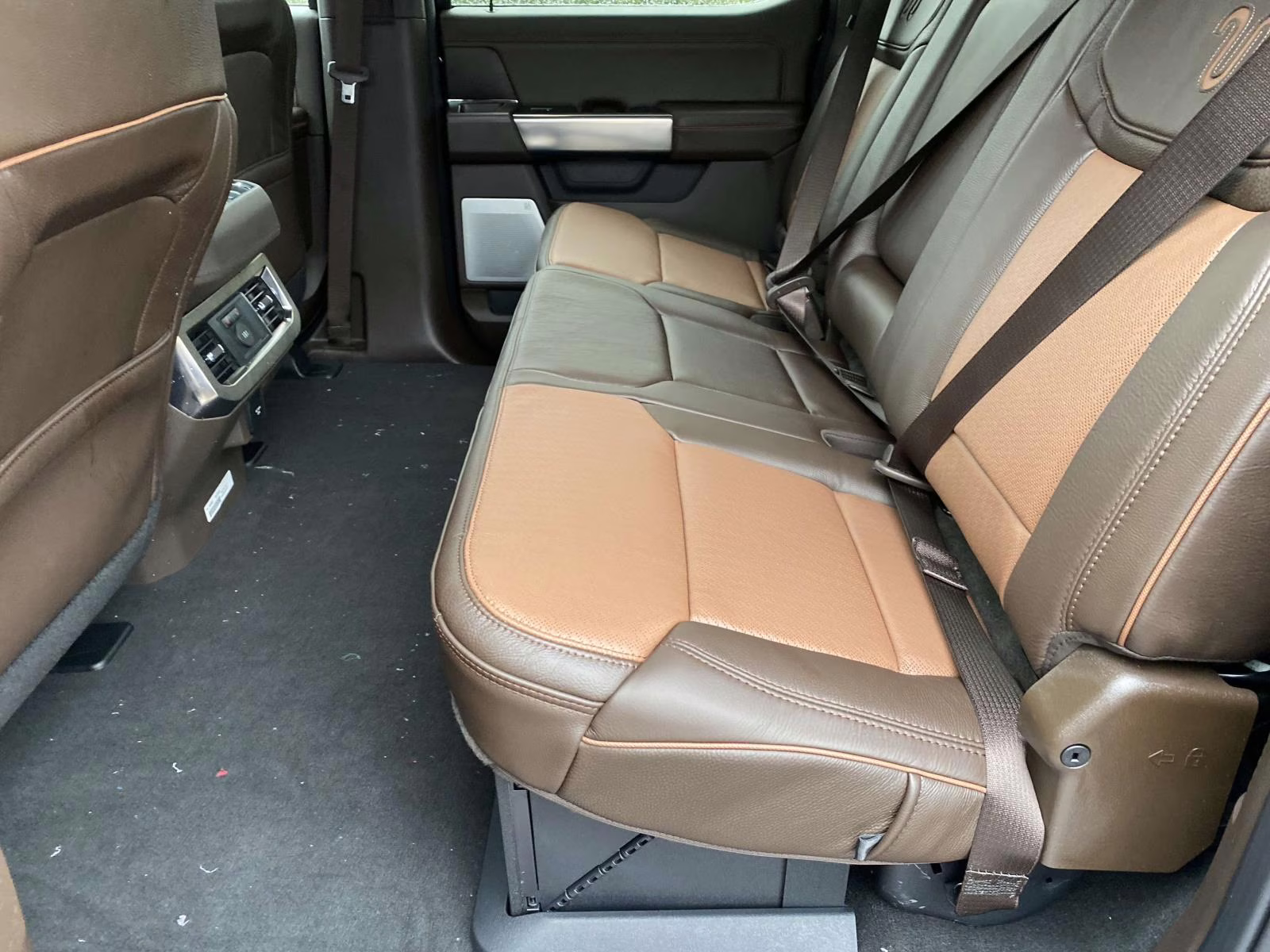 2026 Black Metallic Ford Super Duty F-250 SRW King Ranch 4X4 Truck