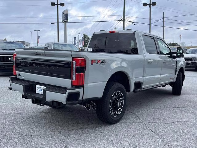 2026 Avalanche Ford Super Duty F-250 SRW Platinum 4X4 Truck