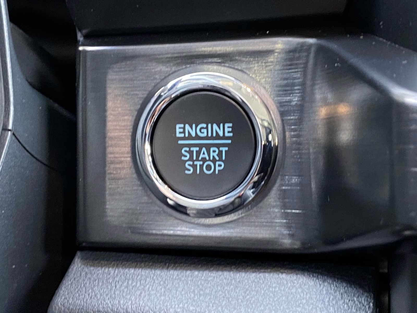 2026 Oxford White Ford Super Duty F-250 SRW Lariat 4X4 Truck