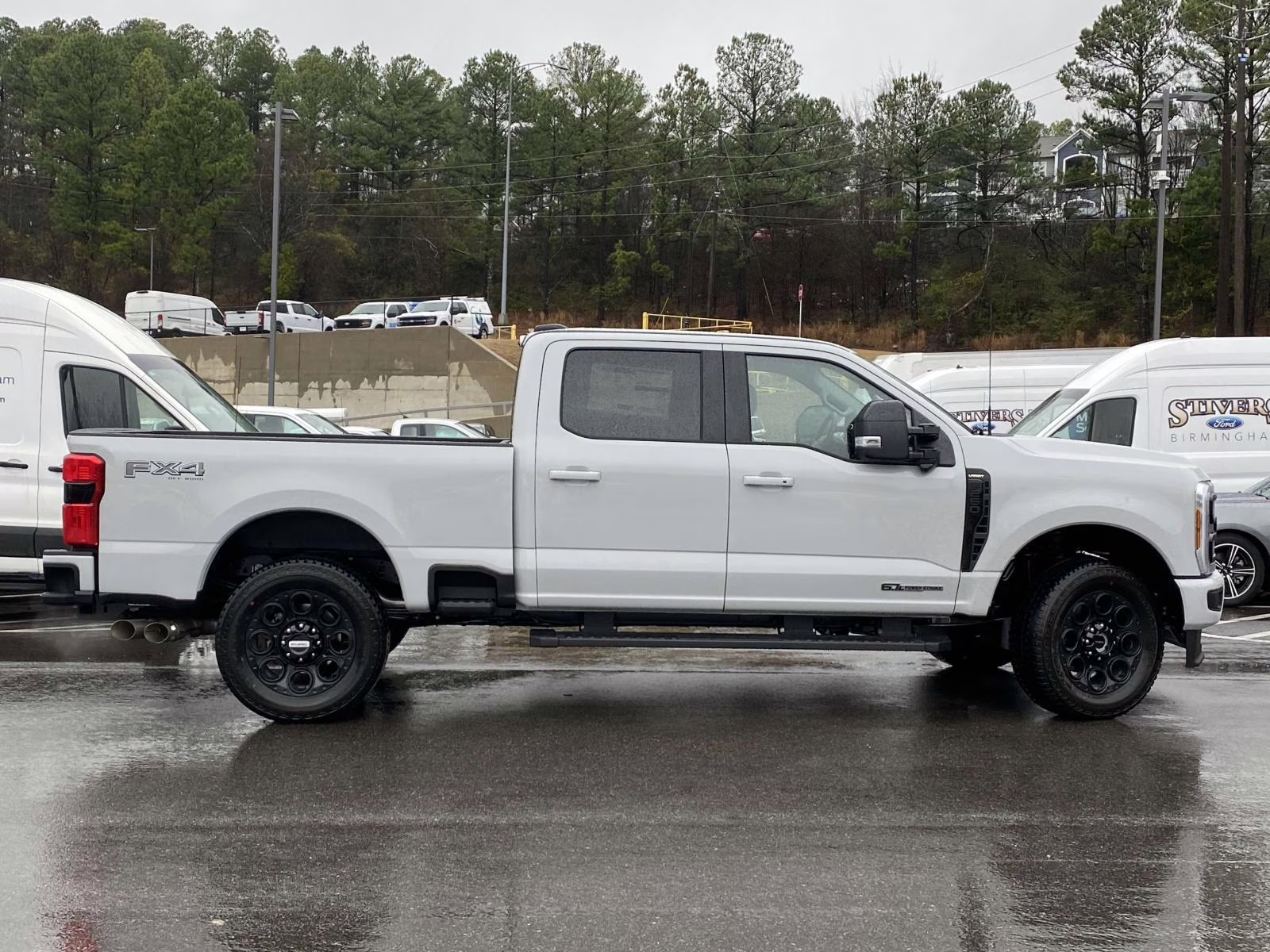 2026 Avalanche Ford Super Duty F-250 SRW Lariat 4X4 Truck