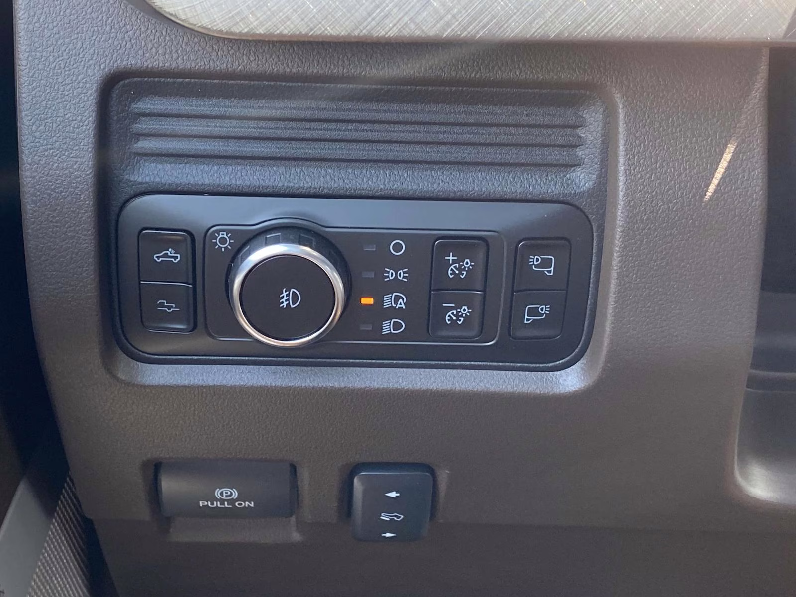 2025 Black Metallic Ford Super Duty F-350 SRW King Ranch 4X4 Truck