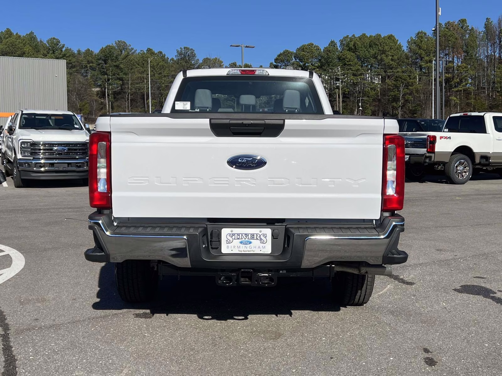 2026 Oxford White Ford Super Duty F-350 SRW XL 4X4 Truck
