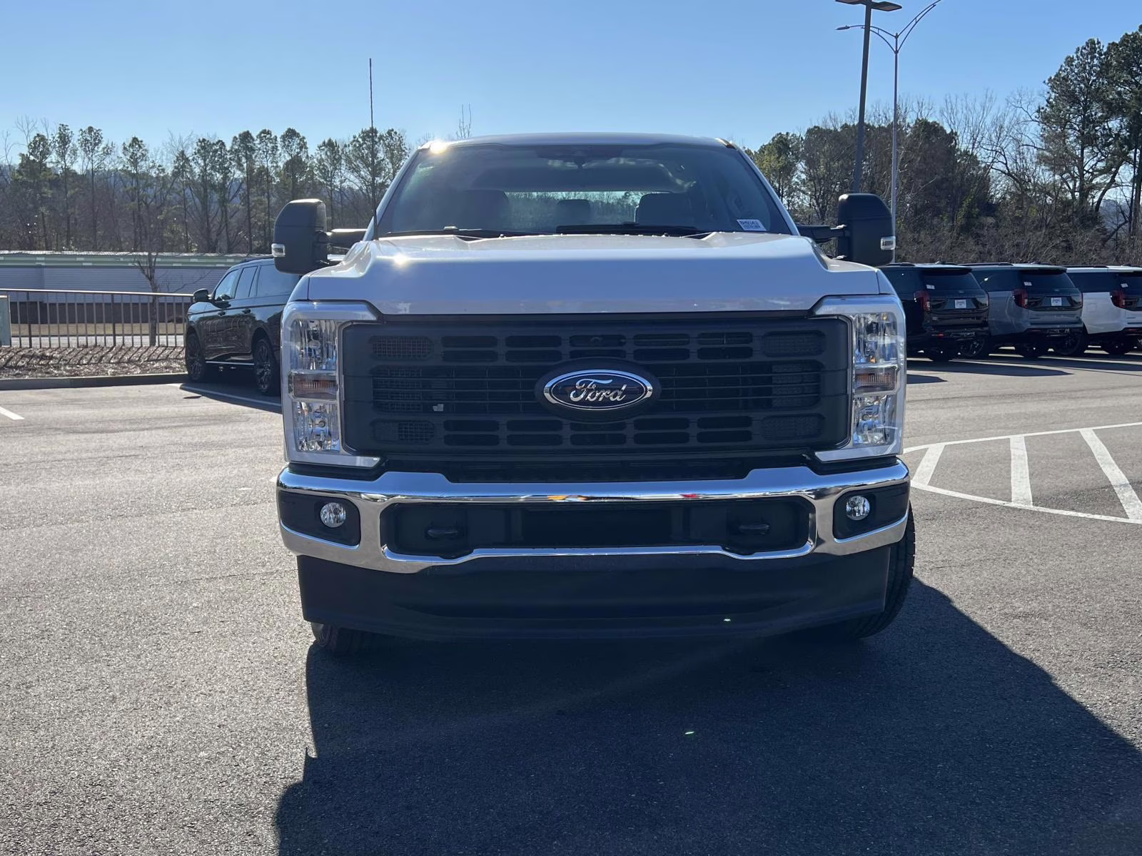 2026 Oxford White Ford Super Duty F-350 SRW XL 4X4 Truck