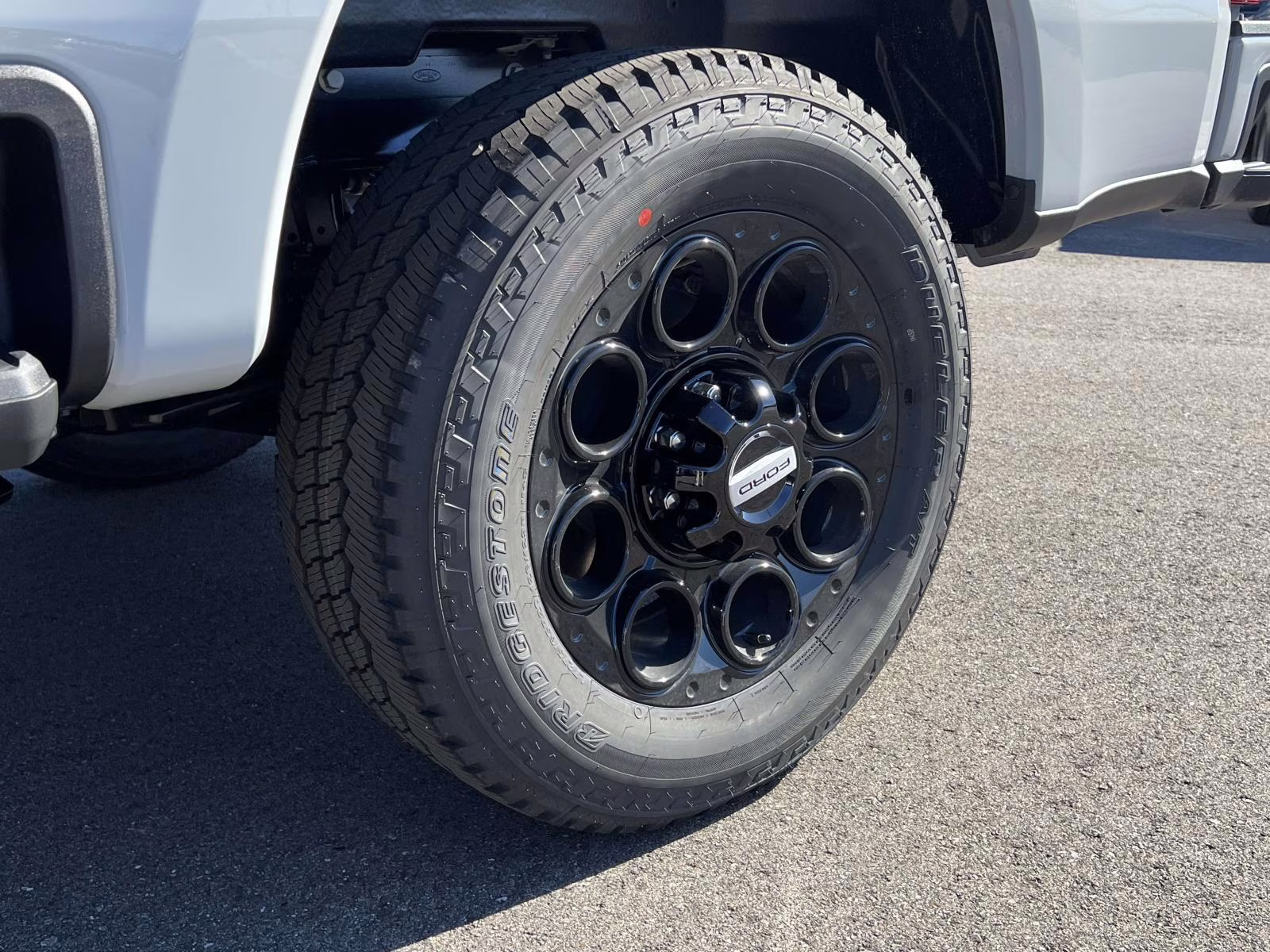 2026 Avalanche Ford Super Duty F-350 SRW Lariat 4X4 Truck