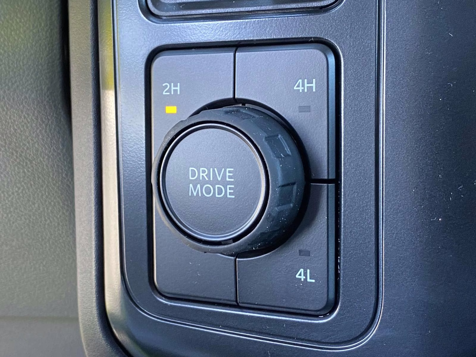 2026 Oxford White Ford Super Duty F-350 DRW XL 4X4 Truck