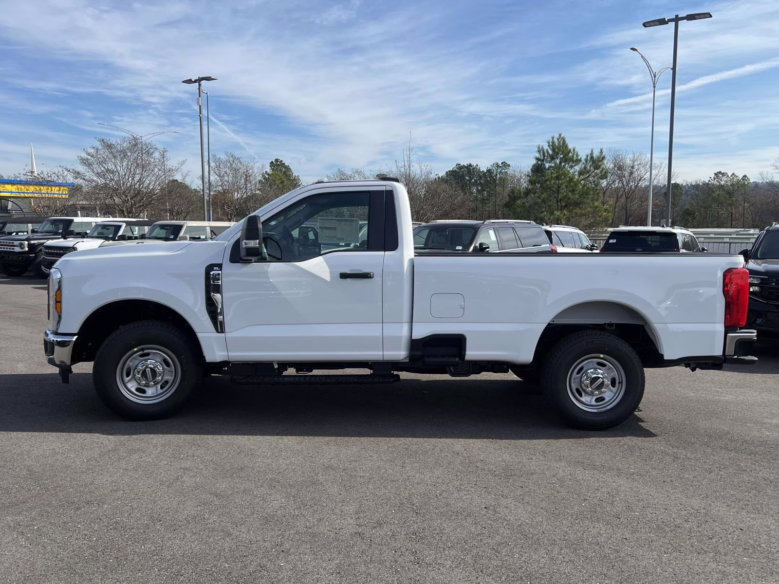 2026 Oxford White Ford Super Duty F-250 SRW XL RWD Truck