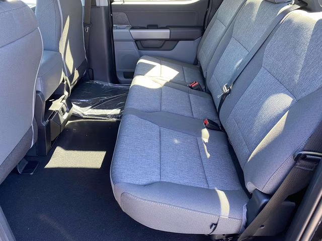 2025 Black Metallic Ford F-150 XLT 4X4 Truck