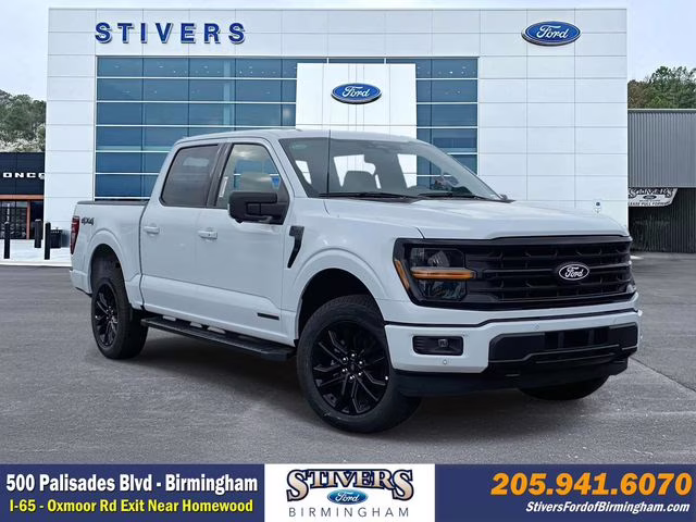 2025 Oxford White Ford F-150 XLT 4X4 Truck