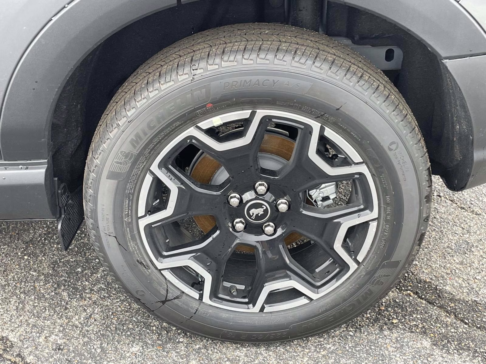 2025 Gray Metallic Ford Bronco Sport Outer Banks 4X4 SUV