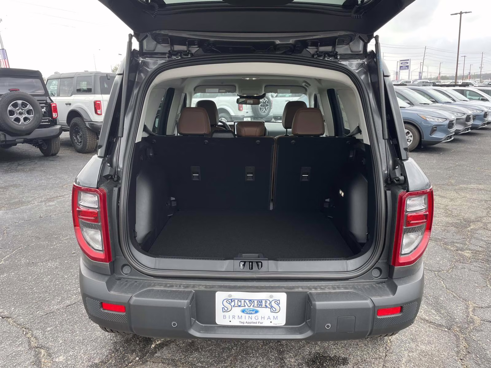 2025 Gray Metallic Ford Bronco Sport Outer Banks 4X4 SUV