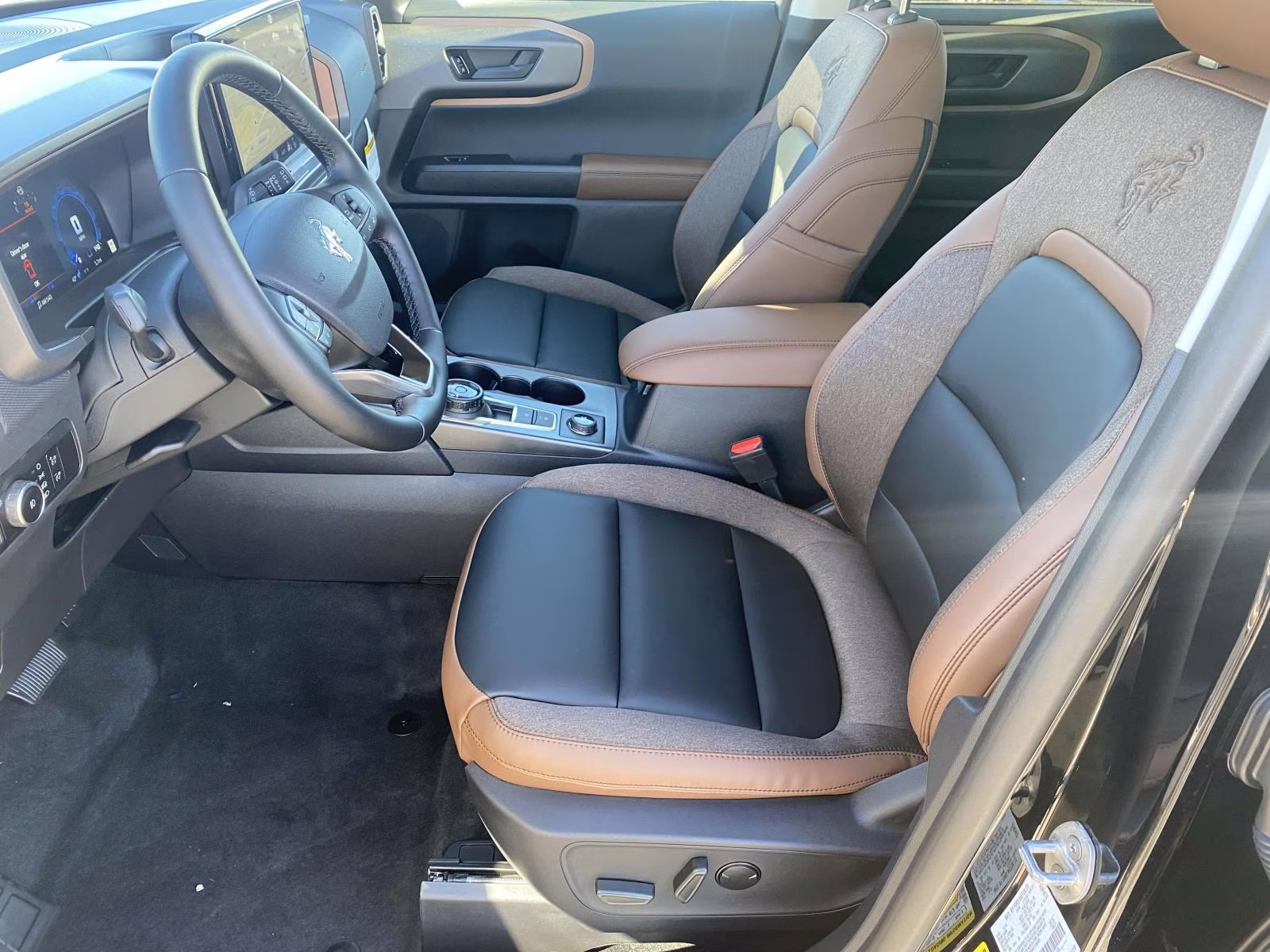 2025 Shadow Black Ford Bronco Sport Outer Banks 4X4 SUV