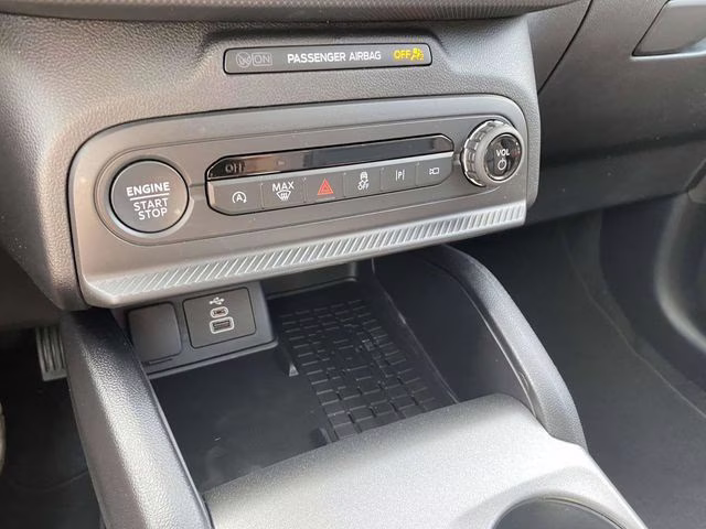 2025 Oxford White Ford Bronco Sport Outer Banks 4X4 SUV