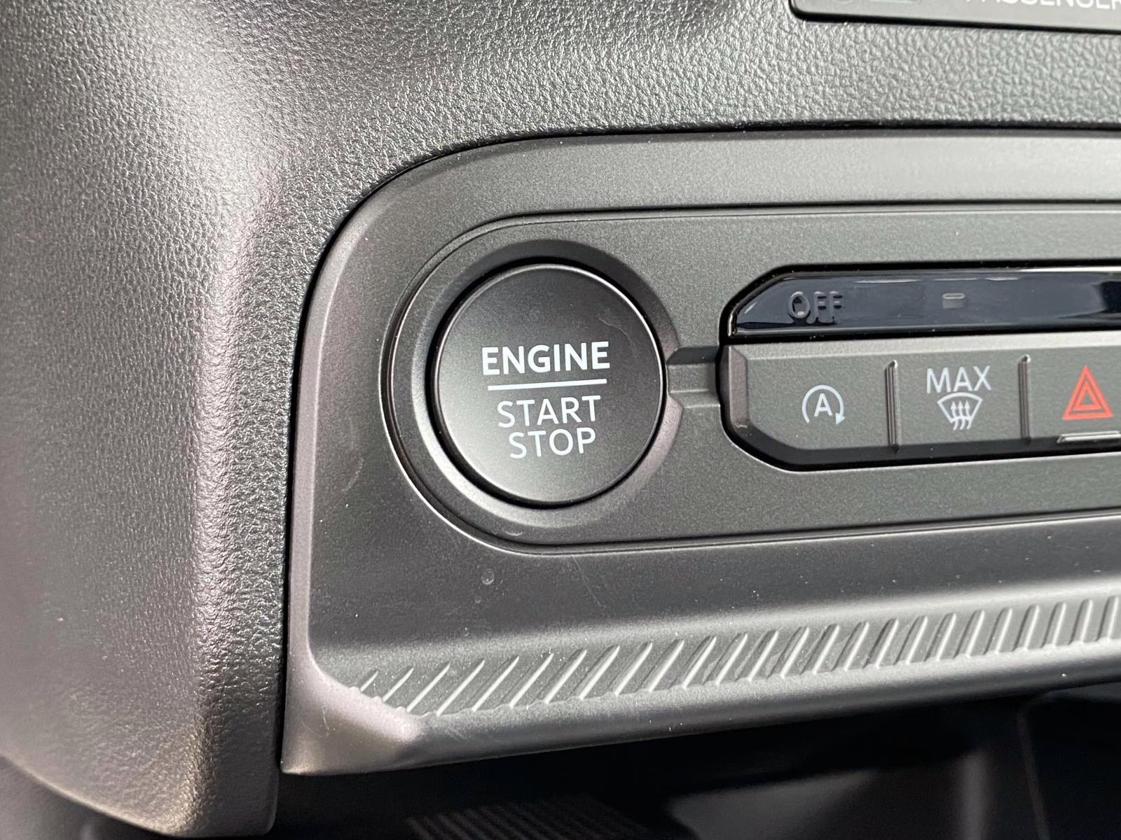 2025 Oxford White Ford Bronco Sport Outer Banks 4X4 SUV