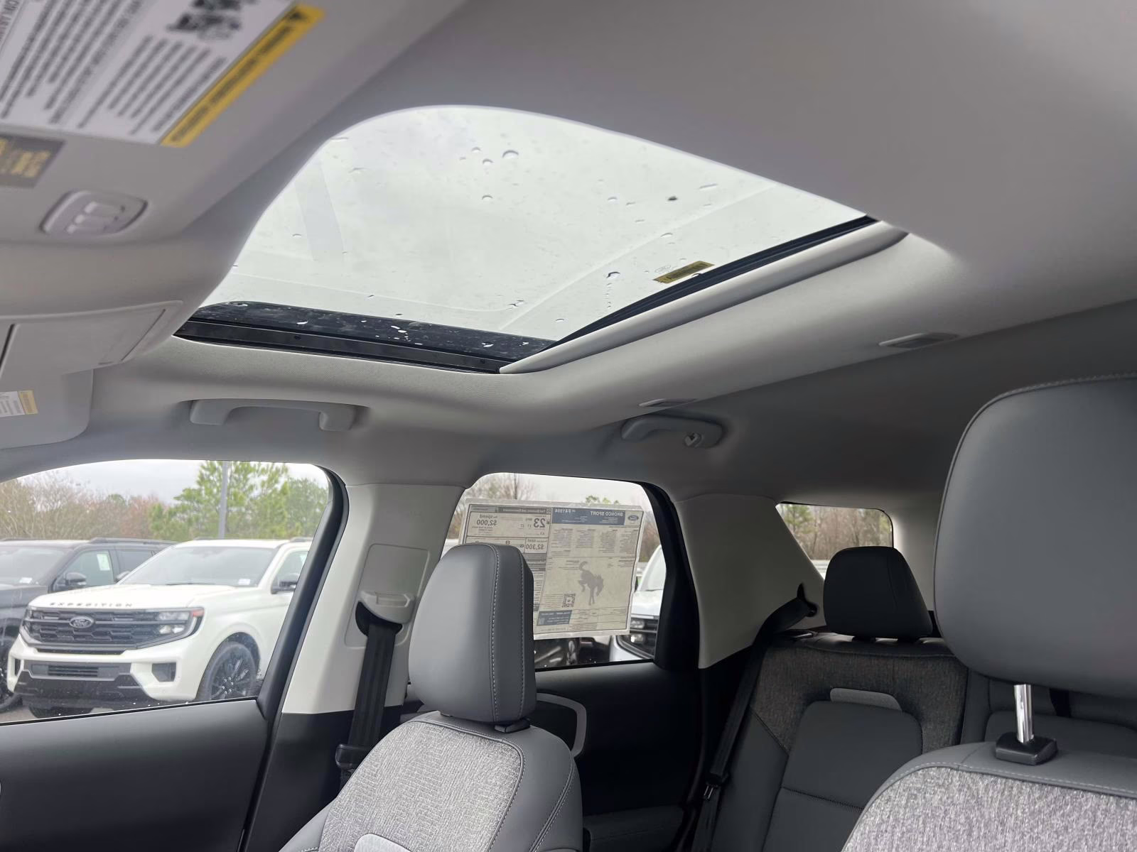 2025 Oxford White Ford Bronco Sport Badlands 4X4 SUV