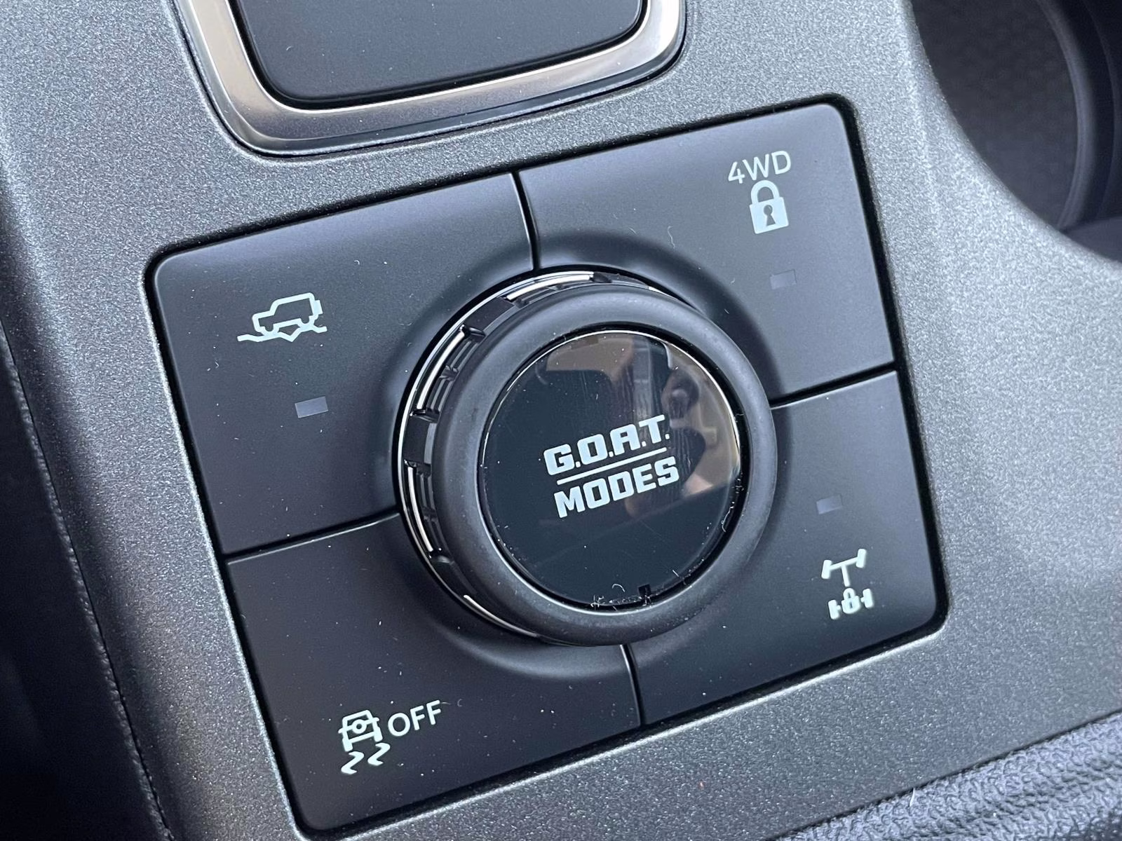 2025 Oxford White Ford Bronco Sport Badlands 4X4 SUV