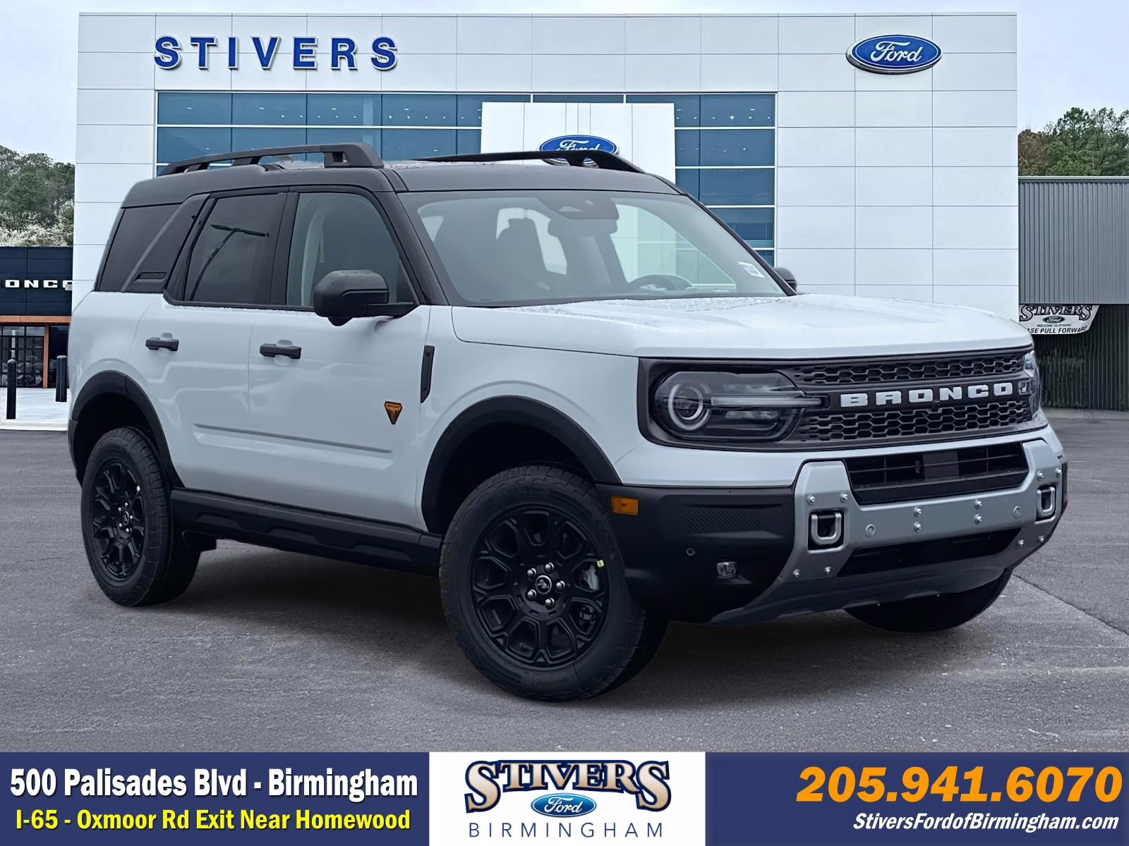 2025 Oxford White Ford Bronco Sport Badlands 4X4 SUV
