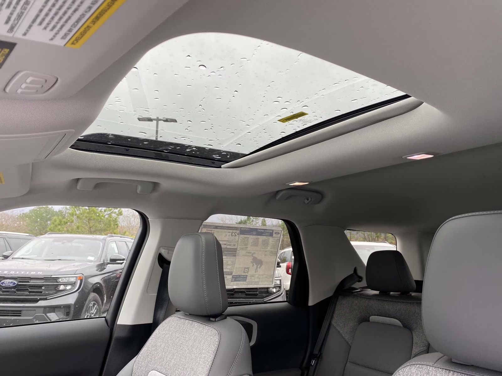 2025 Oxford White Ford Bronco Sport Badlands 4X4 SUV