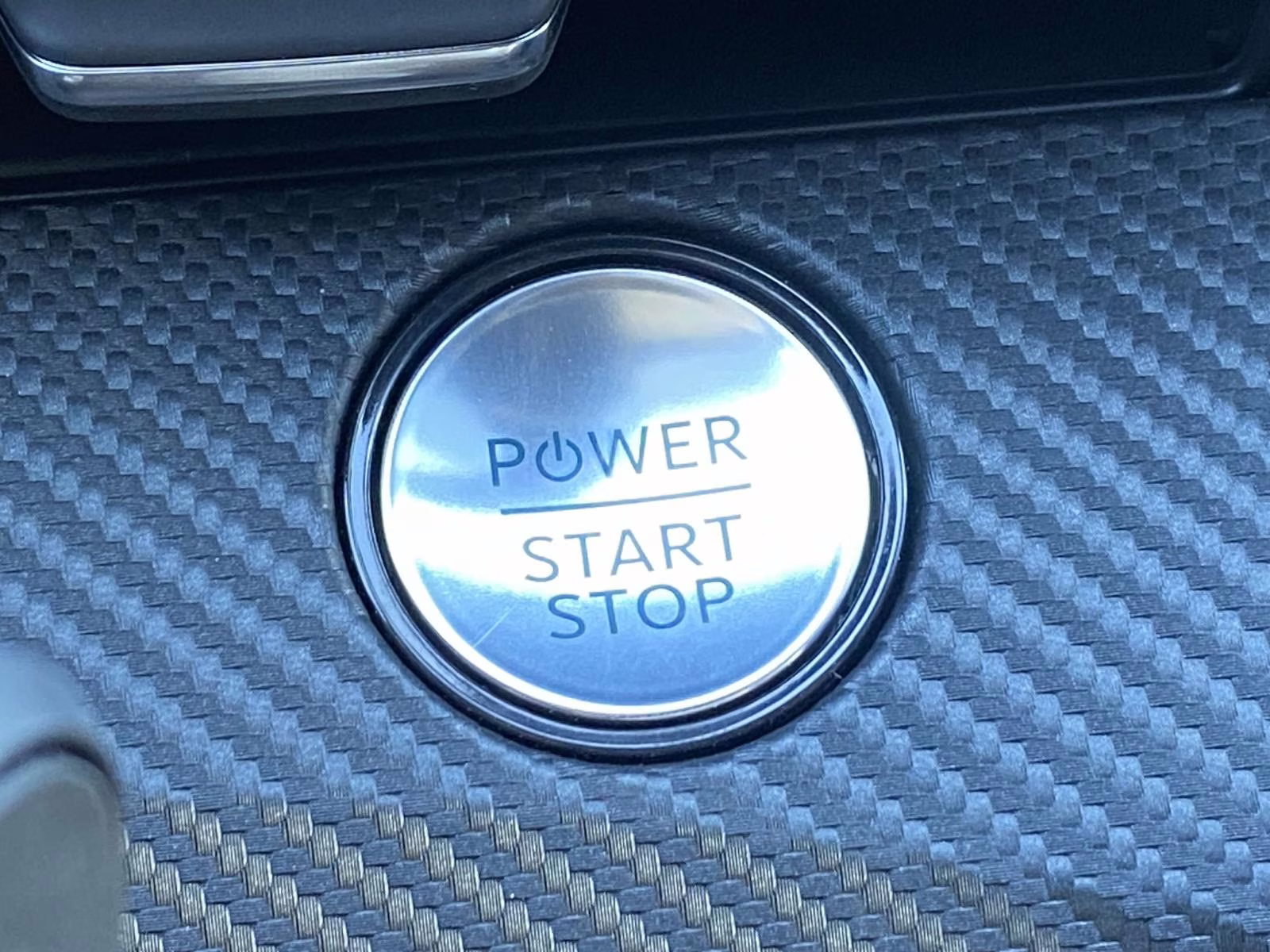 2025 Molten Magenta Metallic Tinted Clearcoat Ford Mustang Mach-E Premium RWD SUV