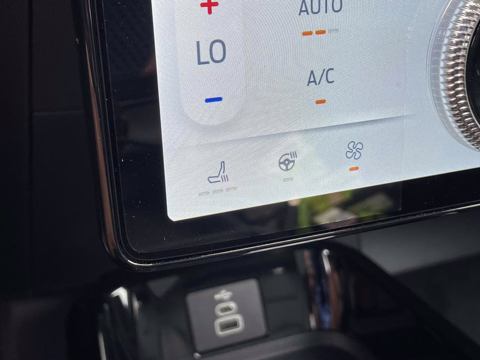 2025 Molten Magenta Metallic Tinted Clearcoat Ford Mustang Mach-E Premium RWD SUV