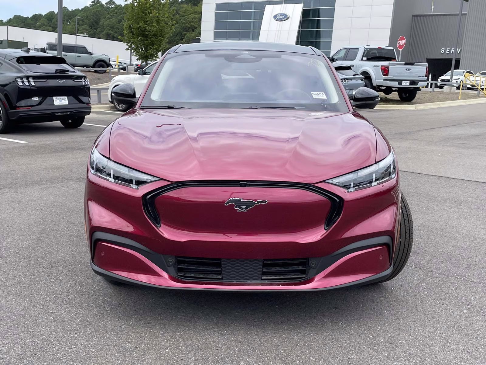 2025 Molten Magenta Metallic Tinted Clearcoat Ford Mustang Mach-E Premium RWD SUV