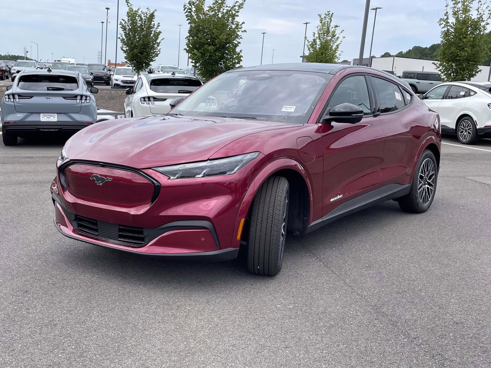 2025 Molten Magenta Metallic Tinted Clearcoat Ford Mustang Mach-E Premium RWD SUV