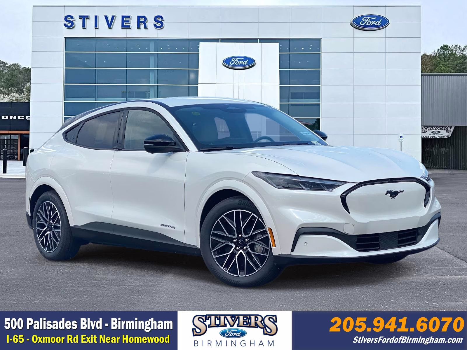 2025 Star White Metallic Tri-Coat Ford Mustang Mach-E Premium AWD SUV