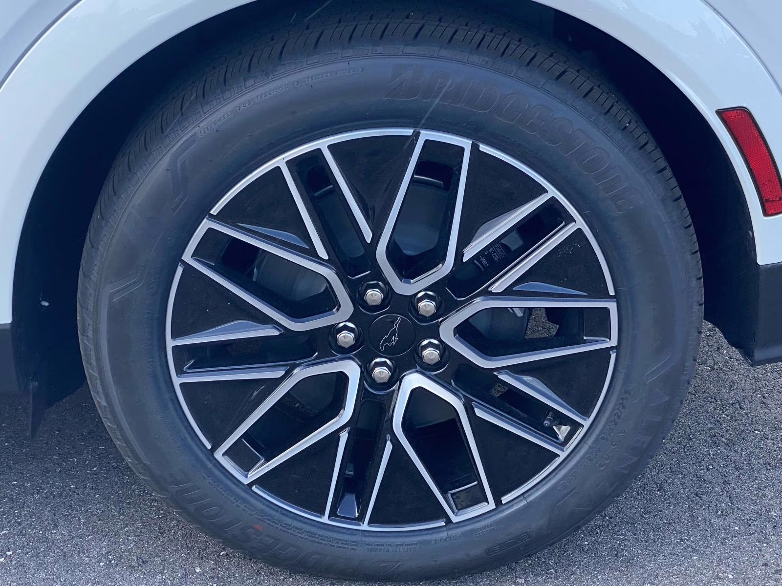 2025 Star White Metallic Tri-Coat Ford Mustang Mach-E Premium AWD SUV