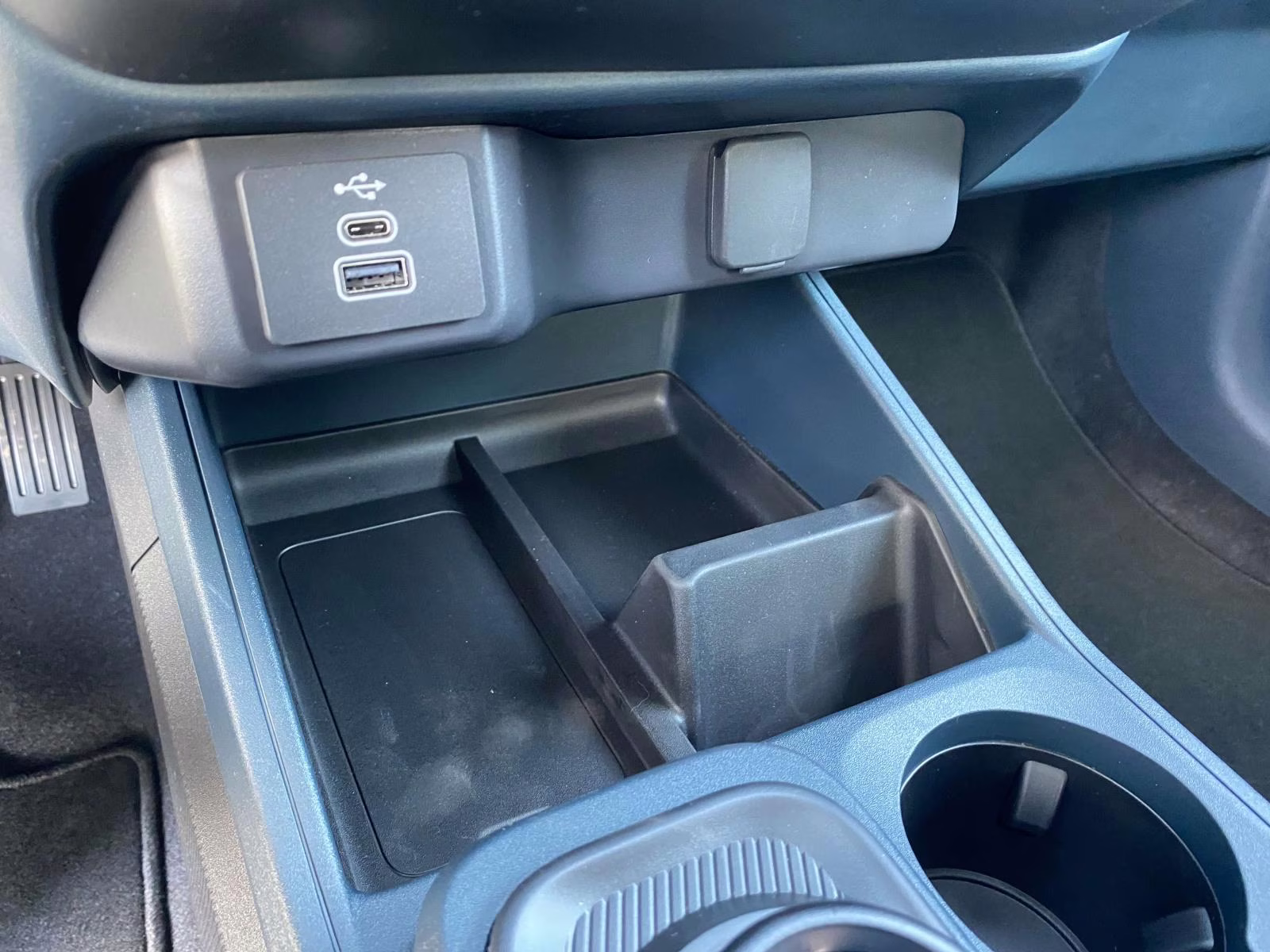 2026 Space White Metallic Ford Maverick XL FWD Truck