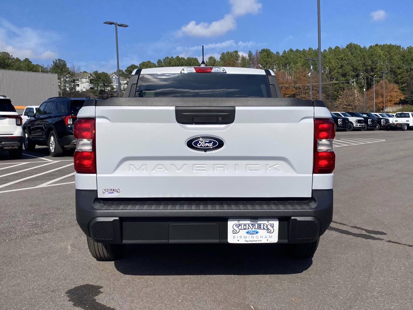 2026 Space White Metallic Ford Maverick XL FWD Truck