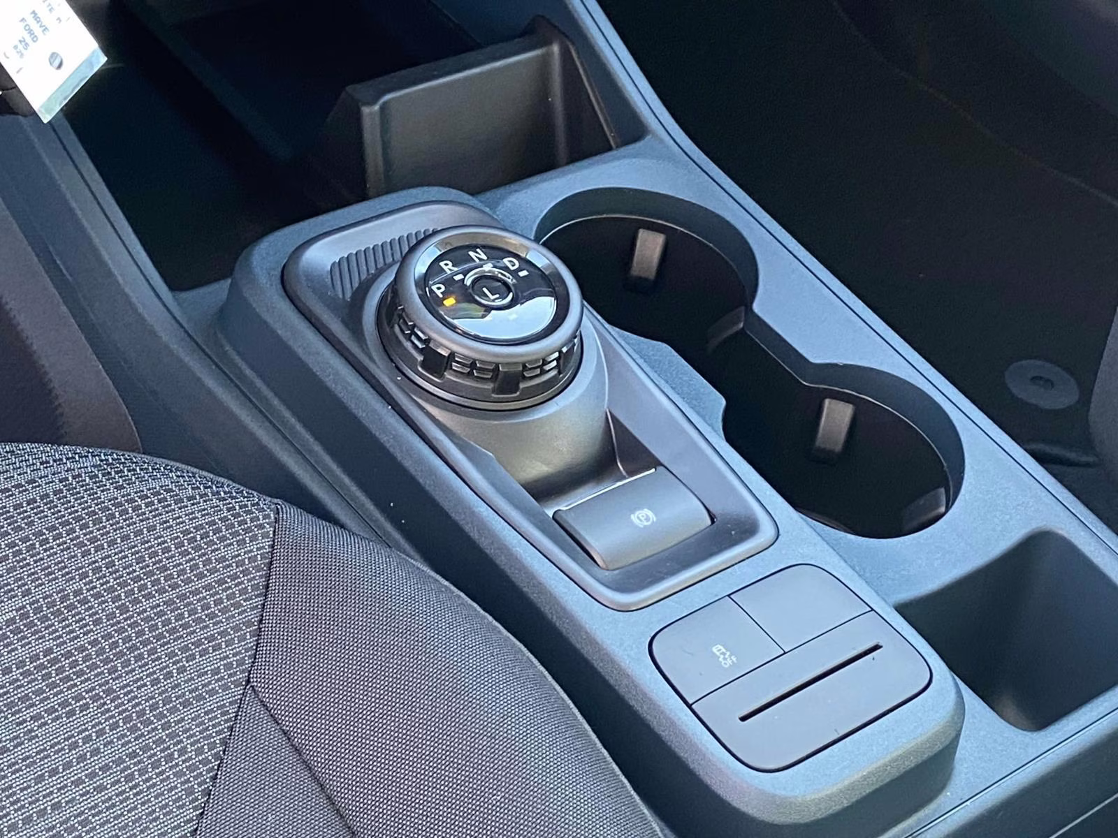 2025 Oxford White Ford Maverick XL FWD Truck