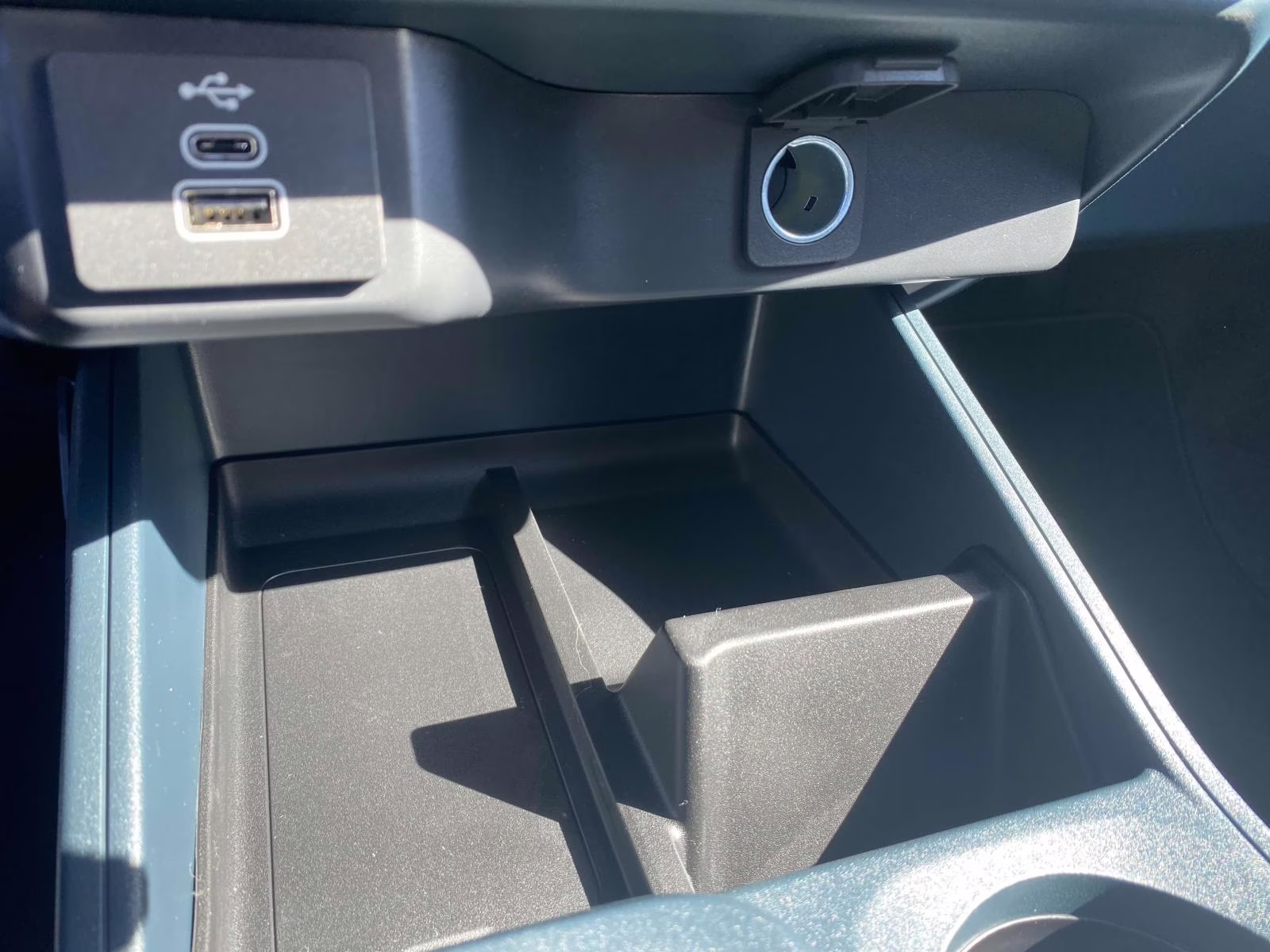 2025 Oxford White Ford Maverick XL FWD Truck