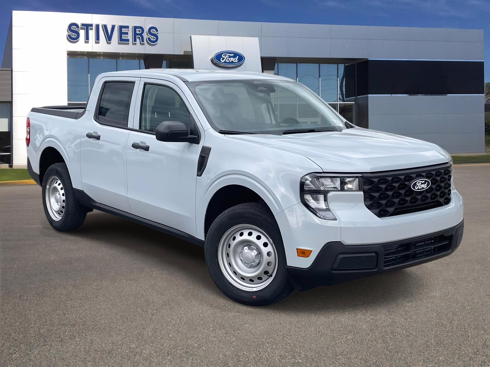 2026 White Metallic Ford Maverick XL FWD Truck
