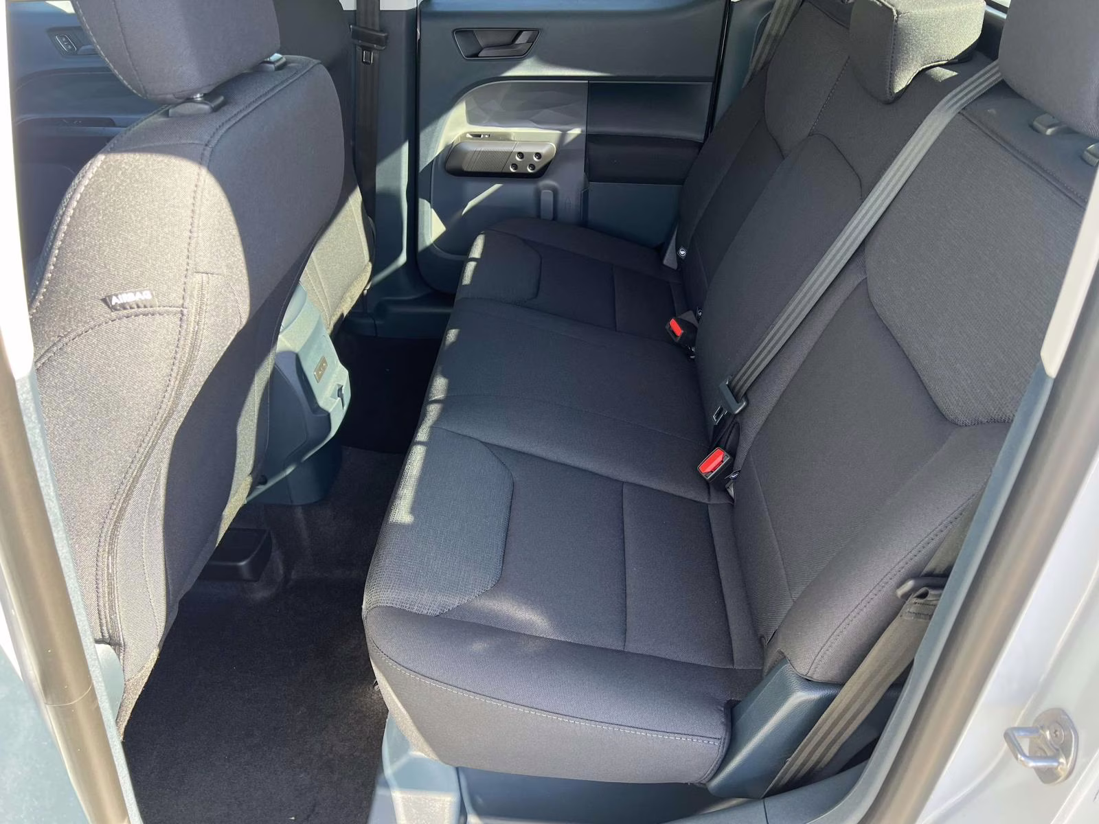 2026 White Metallic Ford Maverick XL AWD Truck