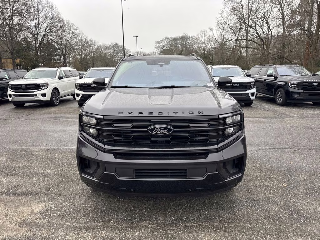 2025 Gray Metallic Ford Expedition Max Platinum 4X4 SUV