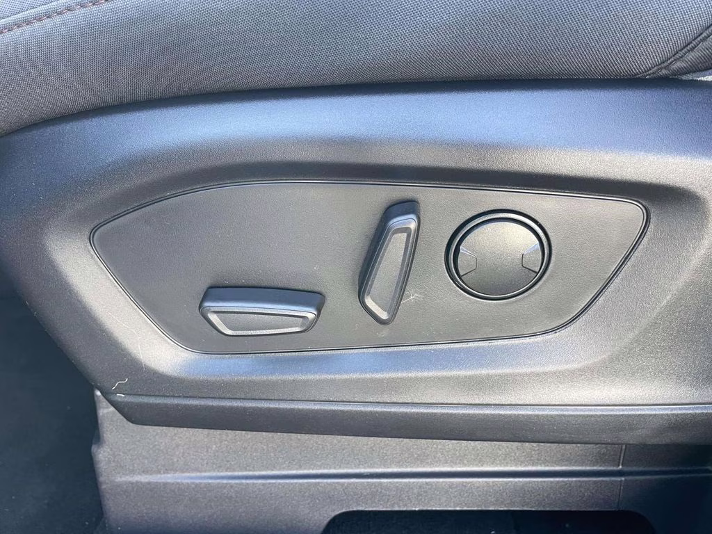 2026 Gray Metallic Ford Explorer Active RWD SUV