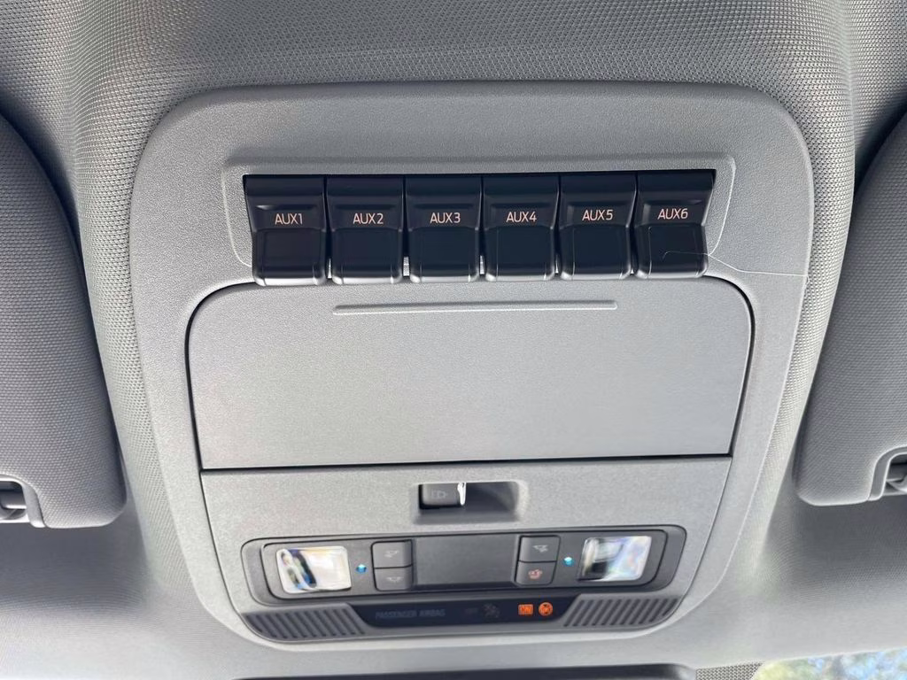 2026 Black Metallic Ford Super Duty F-250 SRW XL 4X4 Truck