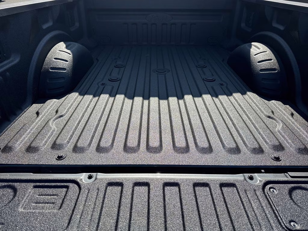 2026 Gray Metallic Ford Super Duty F-250 SRW Lariat 4X4 Truck